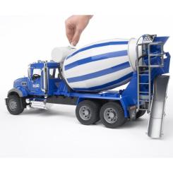 Спецтехника Bruder бетоновоз Mack Granite М1:16 cиний (02814) Фото 3