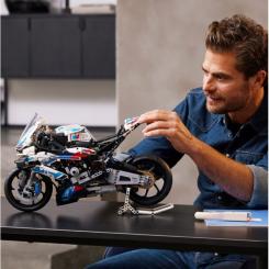 Конструктор LEGO Technic BMW M 1000 RR Фото 2