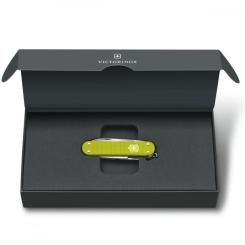 Нож Victorinox Classic SD Electric Yellow Lim.Ed. 2023 Фото 4