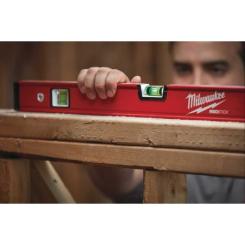 Уровень Milwaukee магнитный Box Compact, 80см Фото 2