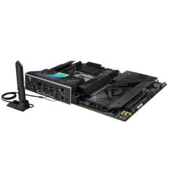 Материнская плата ASUS ROG STRIX X870-F GAMING WIFI Фото 9