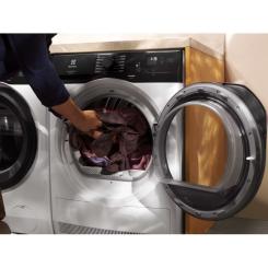 Сушильная машина Electrolux EW6D98BEU Фото 10