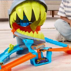 Автотрек Hot Wheels City Пляжная атака акулы Фото 6