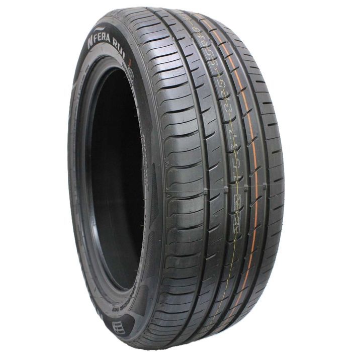 Шина Nexen 235/55R17 103V XL NFERA RU1 Фото